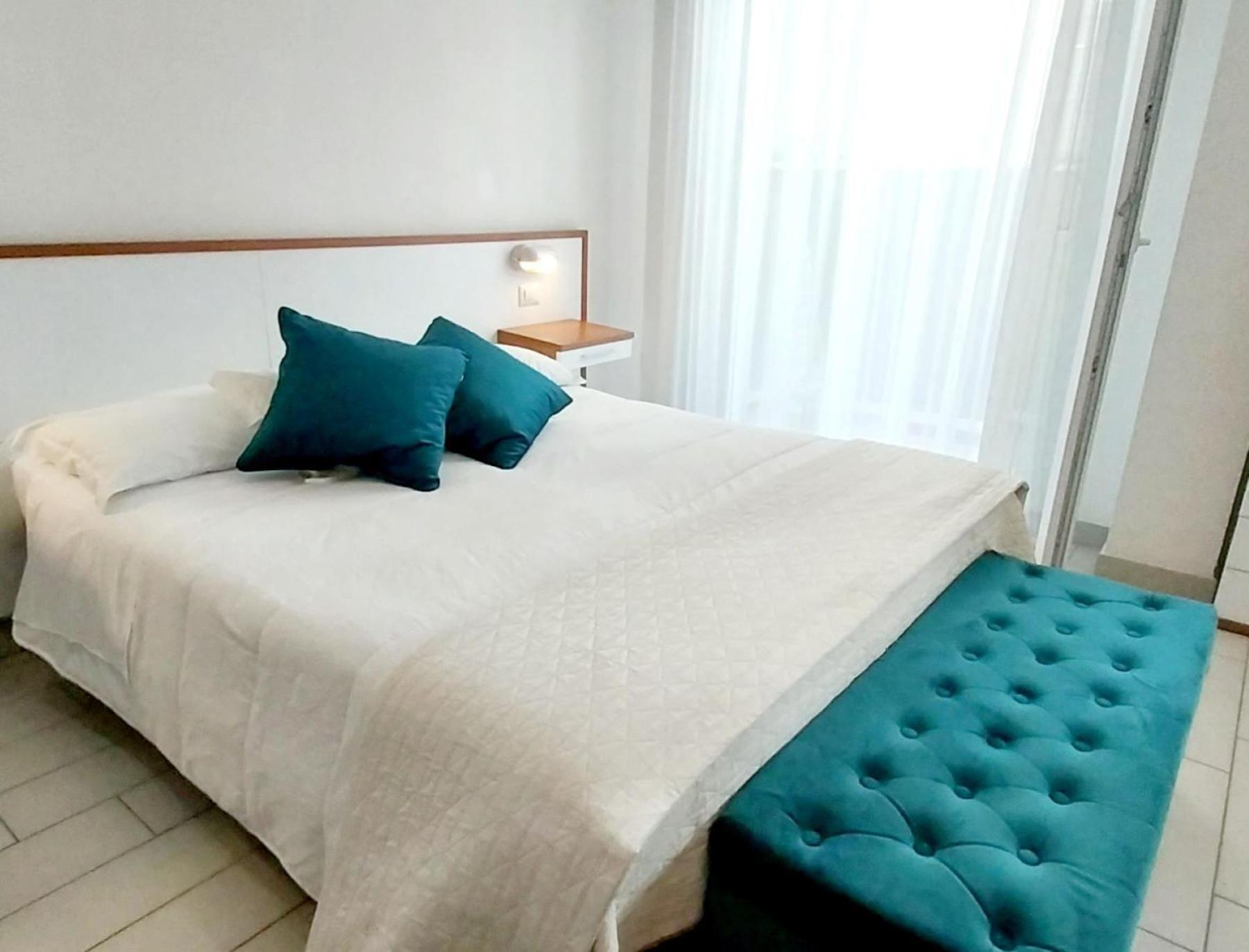 Hotel Brotas Rimini Exterior photo