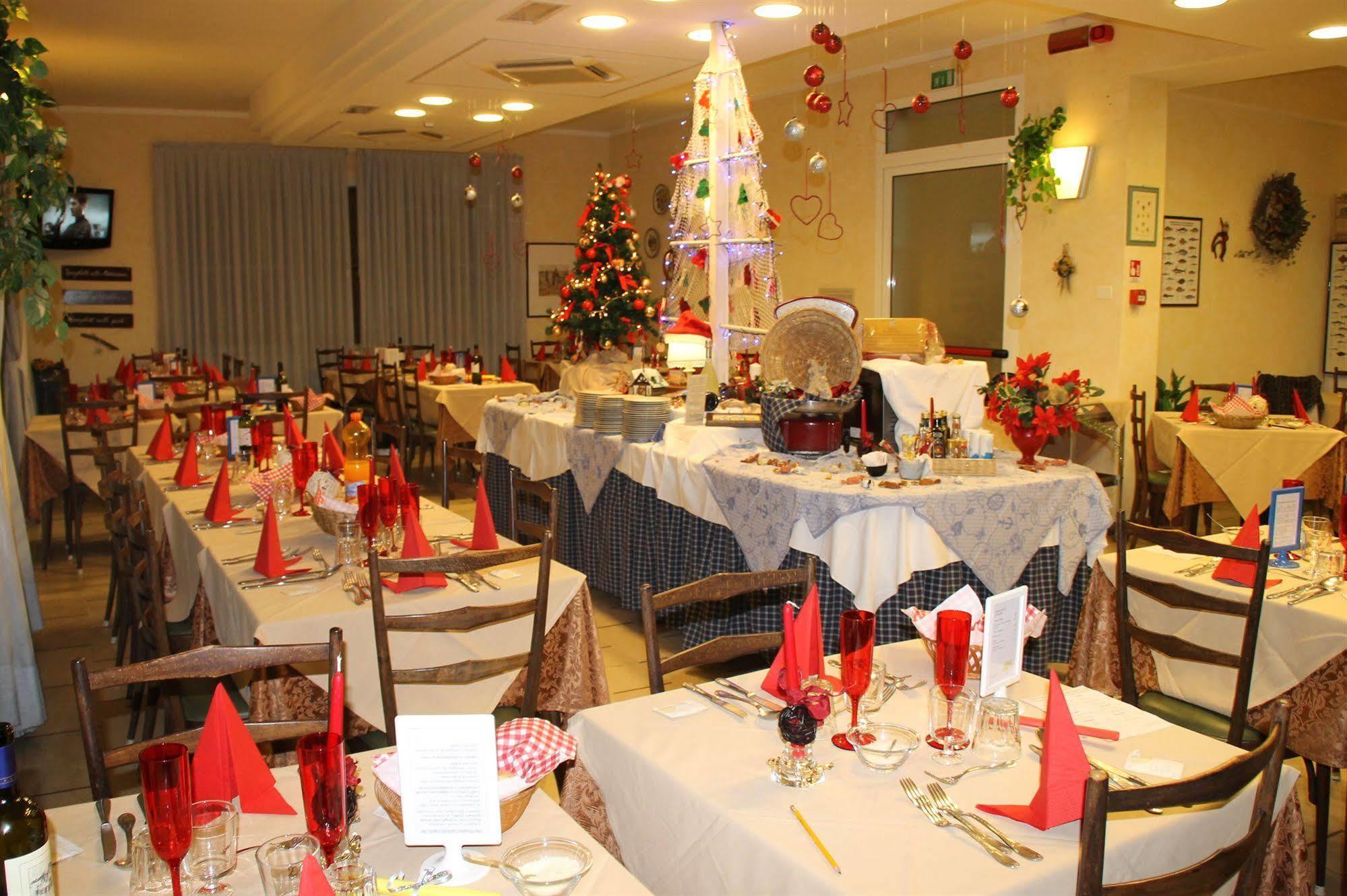 Hotel Brotas Rimini Exterior photo